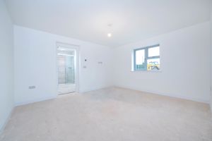 Master bedroom- click for photo gallery